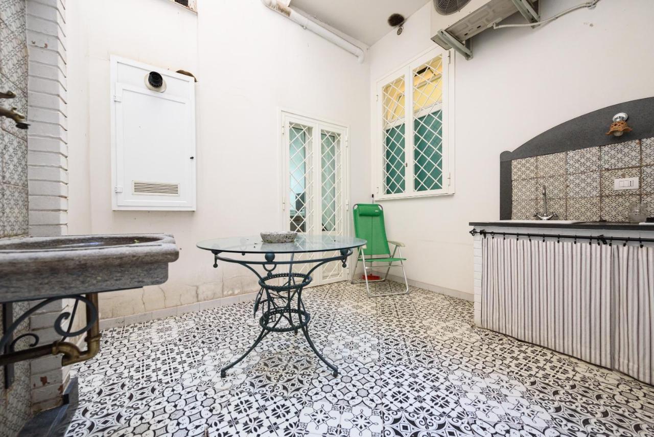 נאפולי Palazzo Dello Spagnolo Suite מראה חיצוני תמונה