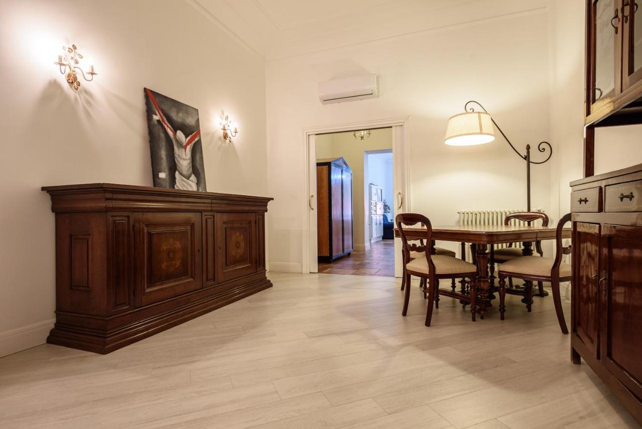 נאפולי Palazzo Dello Spagnolo Suite מראה חיצוני תמונה