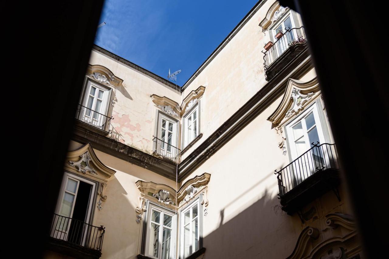 נאפולי Palazzo Dello Spagnolo Suite מראה חיצוני תמונה