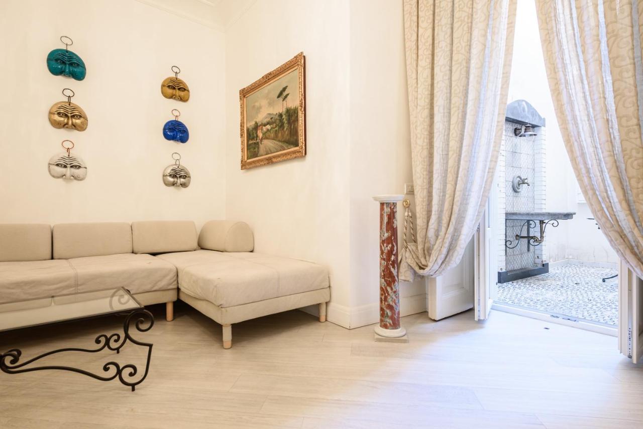 נאפולי Palazzo Dello Spagnolo Suite מראה חיצוני תמונה