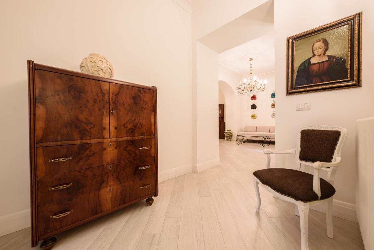נאפולי Palazzo Dello Spagnolo Suite מראה חיצוני תמונה