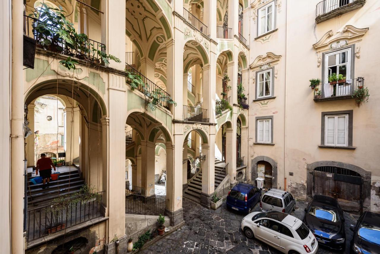 נאפולי Palazzo Dello Spagnolo Suite מראה חיצוני תמונה